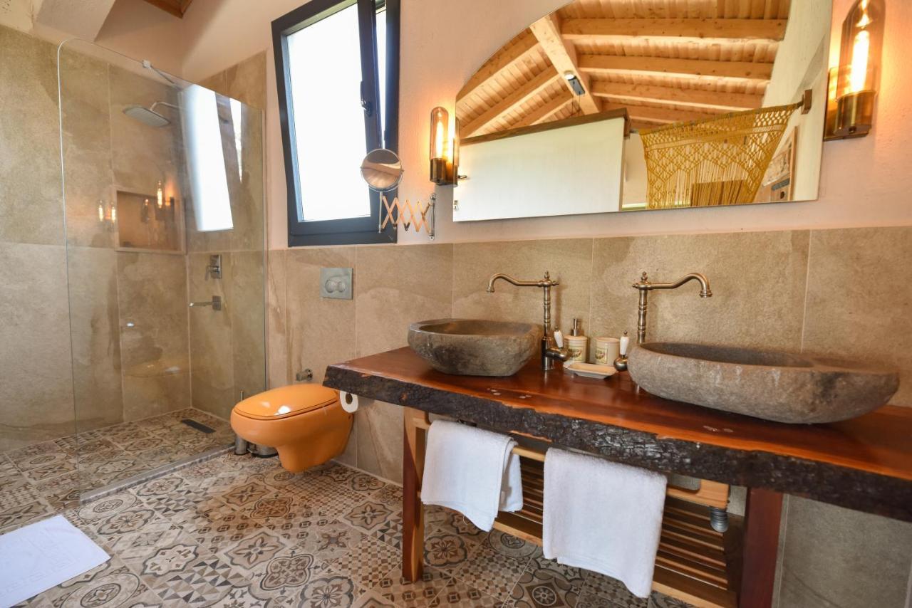 Volans Suites Villas Fethiye Esterno foto